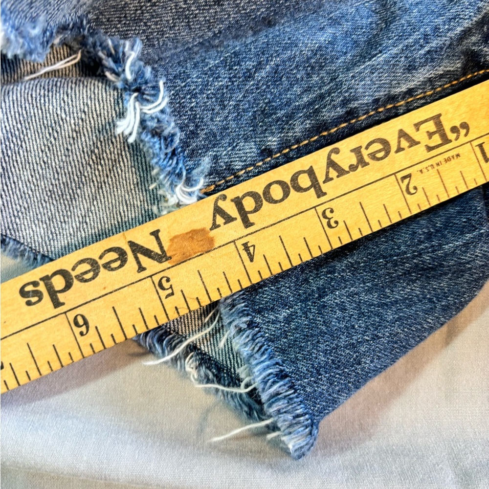 Old navy‎ denim cut off shorts - Picture 4 of 8